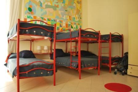 Art Hostel Неаполь Номер фото